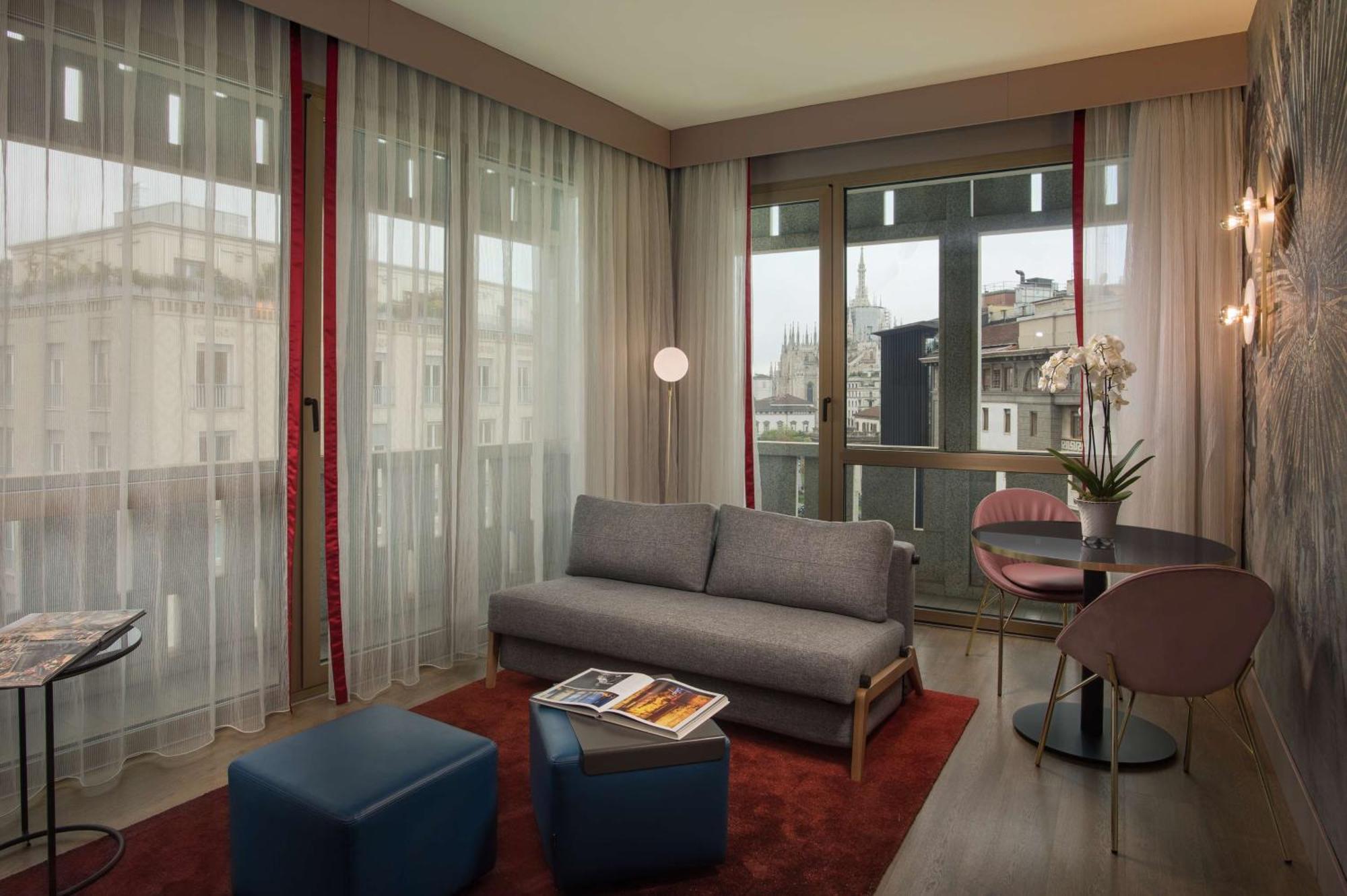 Nh Collection Milano President Hotel Ngoại thất bức ảnh A suite at the hotel